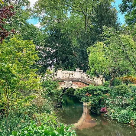 Royal Monceau - Hoche شقة *