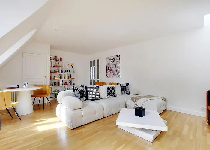 Апартаменты Royal Monceau - Hoche