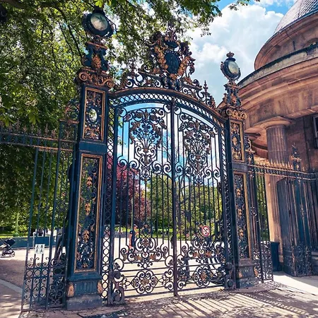 Royal Monceau - Hoche Paris